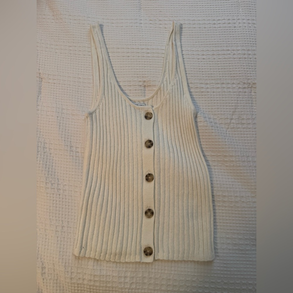 American Eagle Cream Button-Front Tank Top